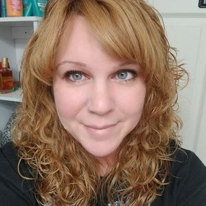 Meet your Posher, Gale